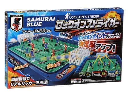 横から出たバーを動かして、人形を操作