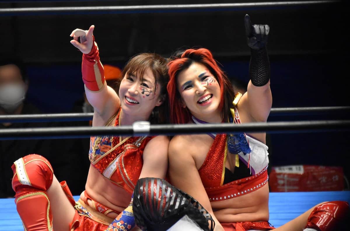 指さす方向は未来へ