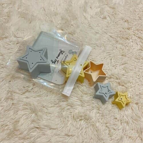 積み上げたり、重ねたりして遊べる