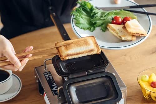 青森ヒバとヒバオイルは、青森・津軽半島の産地から直送