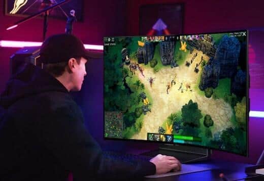 42型有機ELテレビ「LG OLED Flex」　20段階で曲率を変えられる