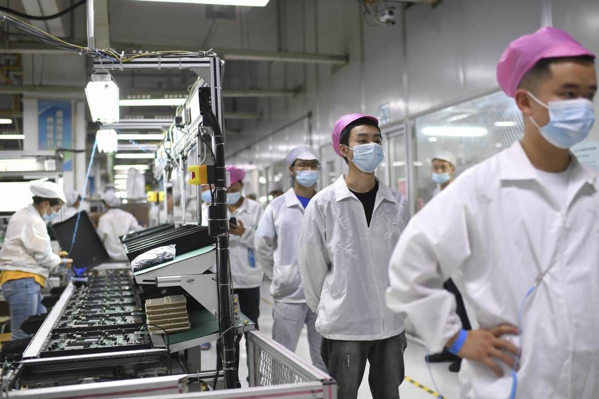 「iPhone 15」リーク続々　中国での生産落ち込みでアップル業績不振のなか