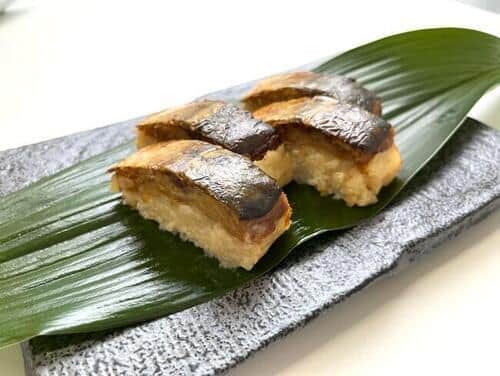 レトルトではない、保存料不使用の「棒寿司」
