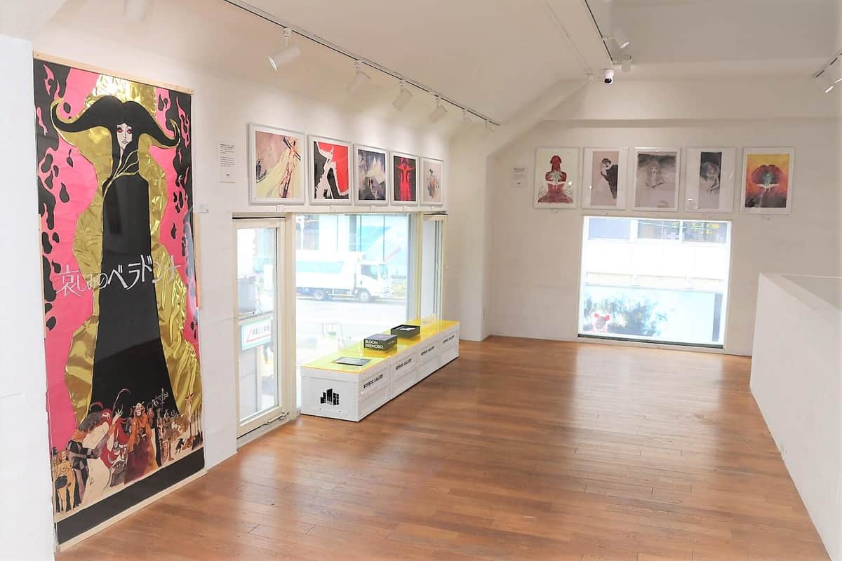 当時の原画および複製原画がずらり