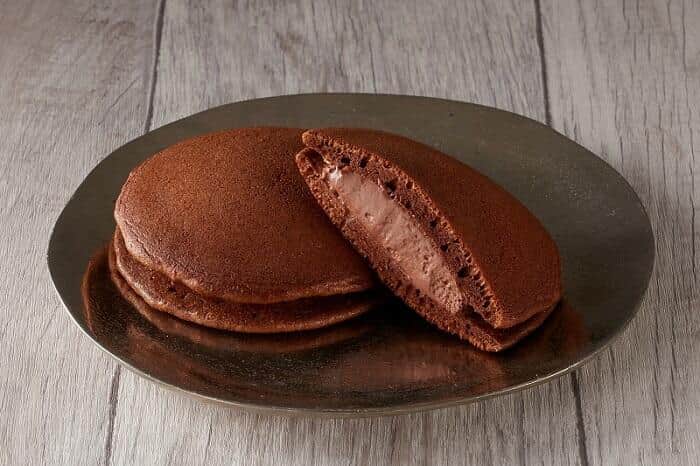 シャトレーゼ「ショコラどらやき」　糖質88％カットでも濃厚な味わい