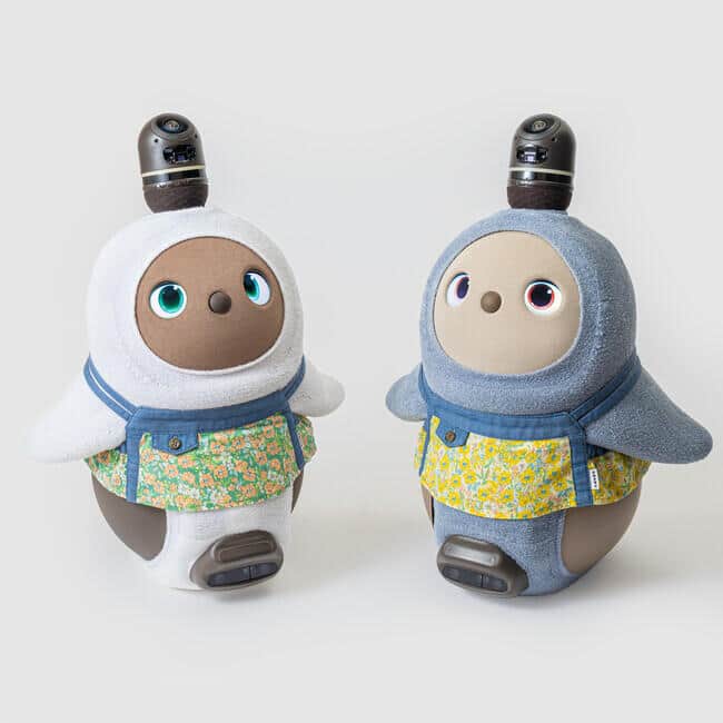 専用服「LOVOT ウェア」から、2023 年春のコレクション登場