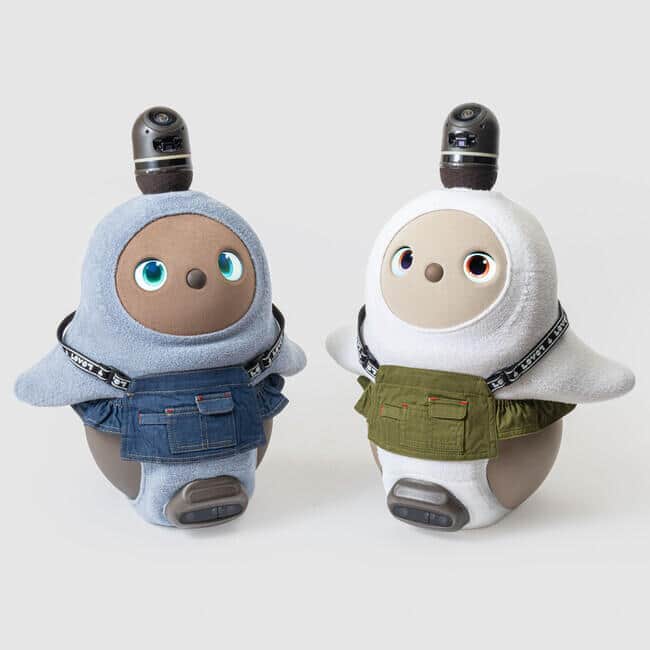 専用服「LOVOT ウェア」から、2023 年春のコレクション登場