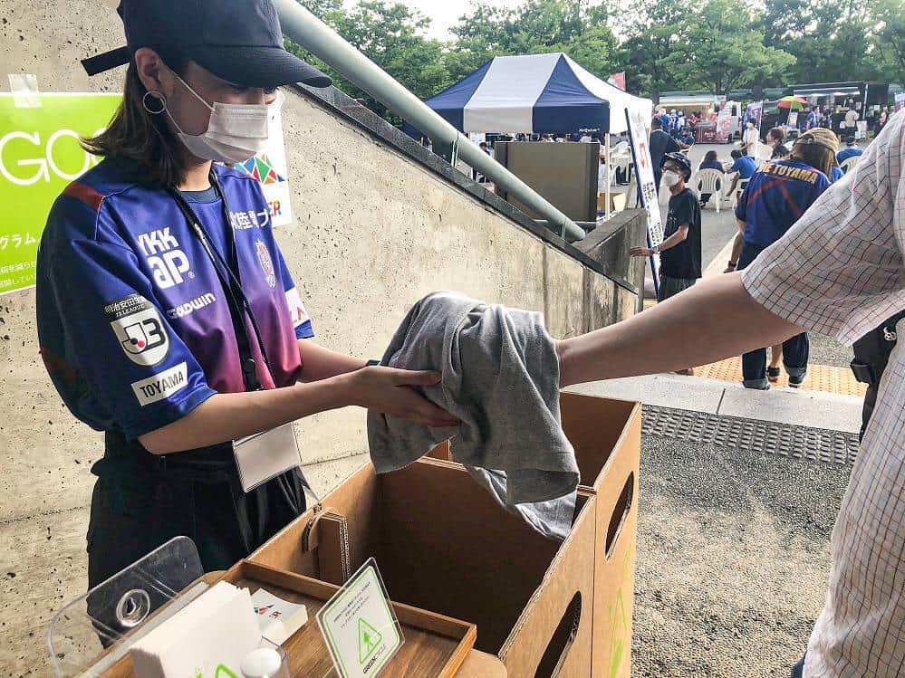 ホームゲーム会場グッズ売り場付近で実施する