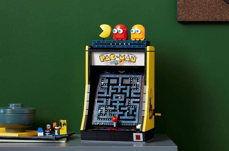 誕生43年「パックマン」おとな向けレゴセットに　ゲーム機を再現