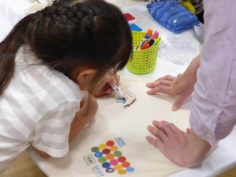 行政や地元の学校、取引先と協力して作り上げているイベント