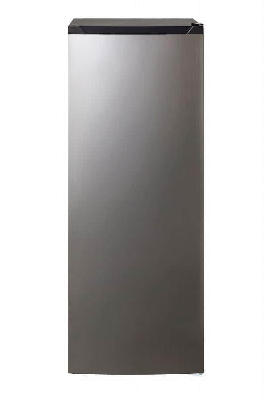 スタイリッシュなワンドア冷凍庫　手入れ不要のファン式