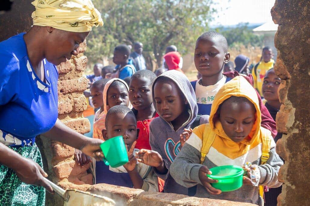 給食支援の様子（山田さん提供）