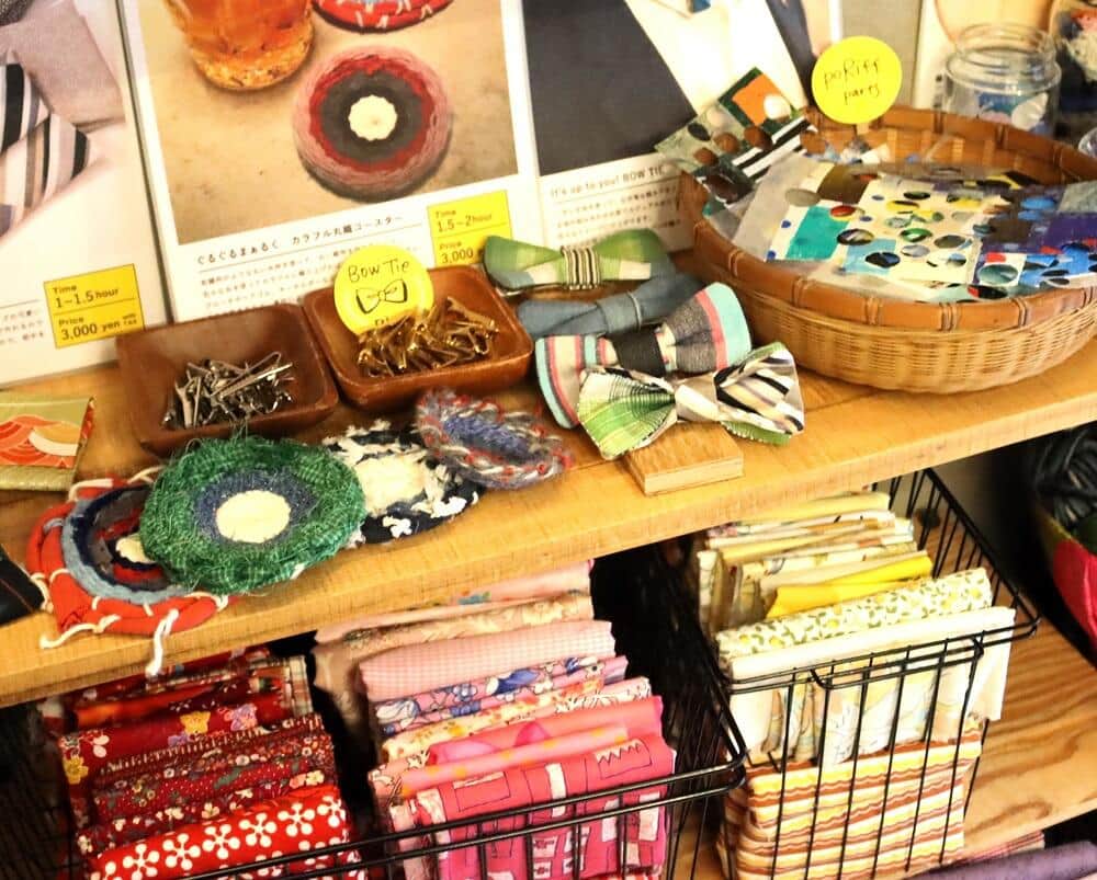 記者が制作した「Bow Tie」のサンプル品