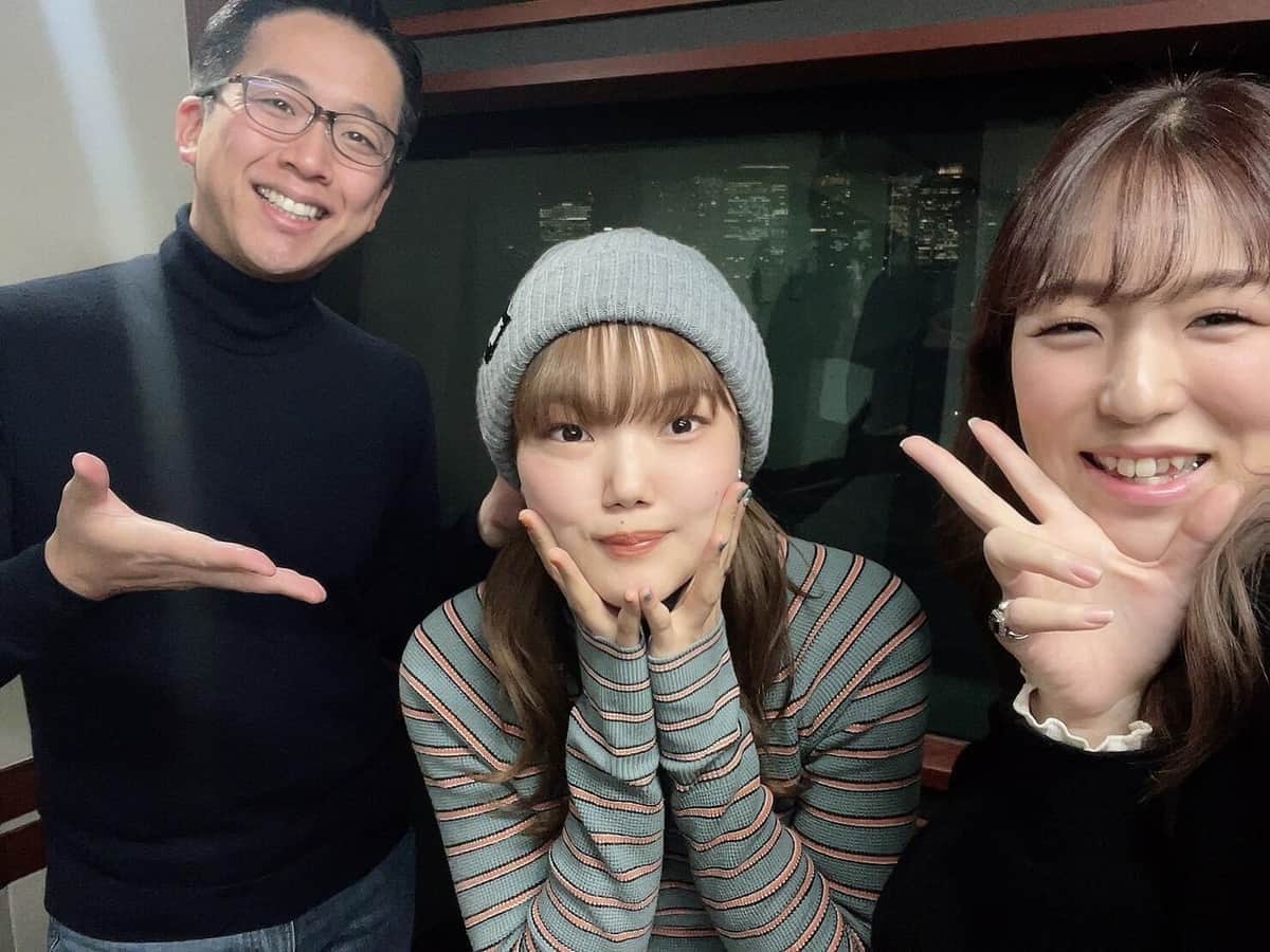 阿佐谷どっぷりフォークシンガーソングライター　JiHyangはギターが武器兼恋人