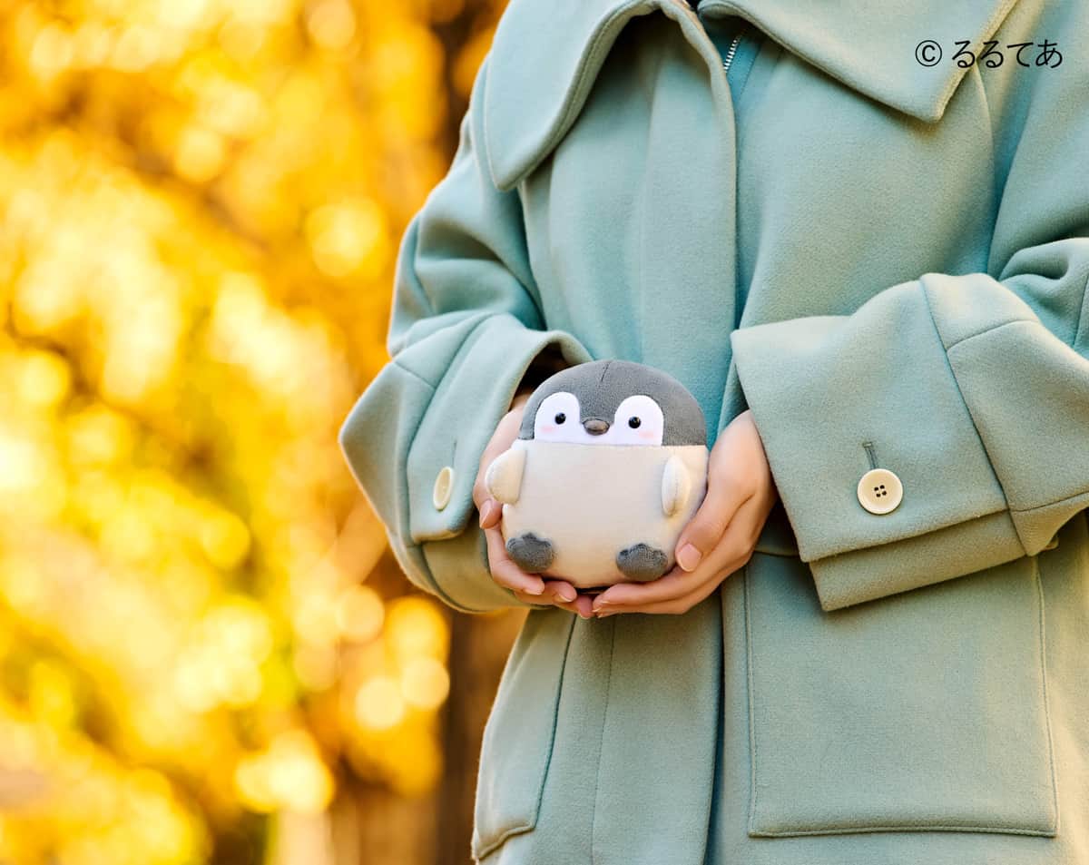 「コウペンちゃん」の背中が温かくなる　手のひらサイズのぬいウォーマー