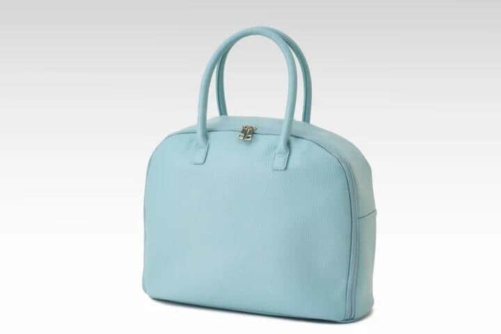 4月22日のアースデイ（地球環境について考え行動する日）を記念して発売