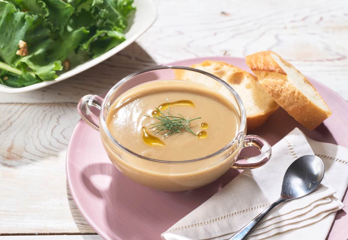 規格外焼き芋を皮ごとアップサイクルした冷製スープ