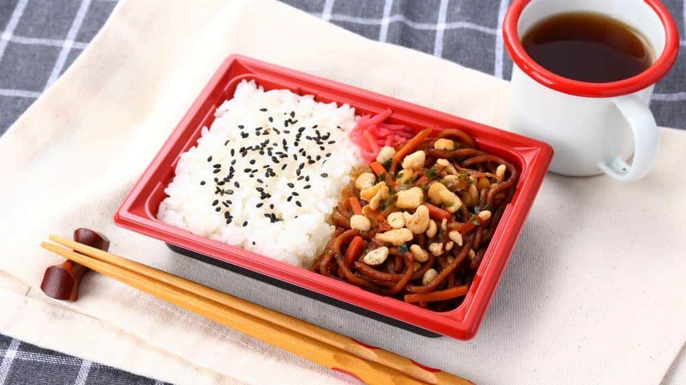 ローソンストア100の「だけ弁当」シリーズ　「焼きそば」が登場