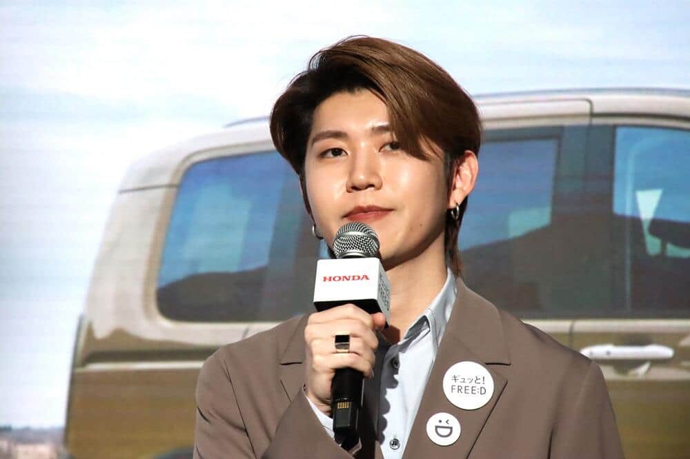 フリードについて話す若井さん