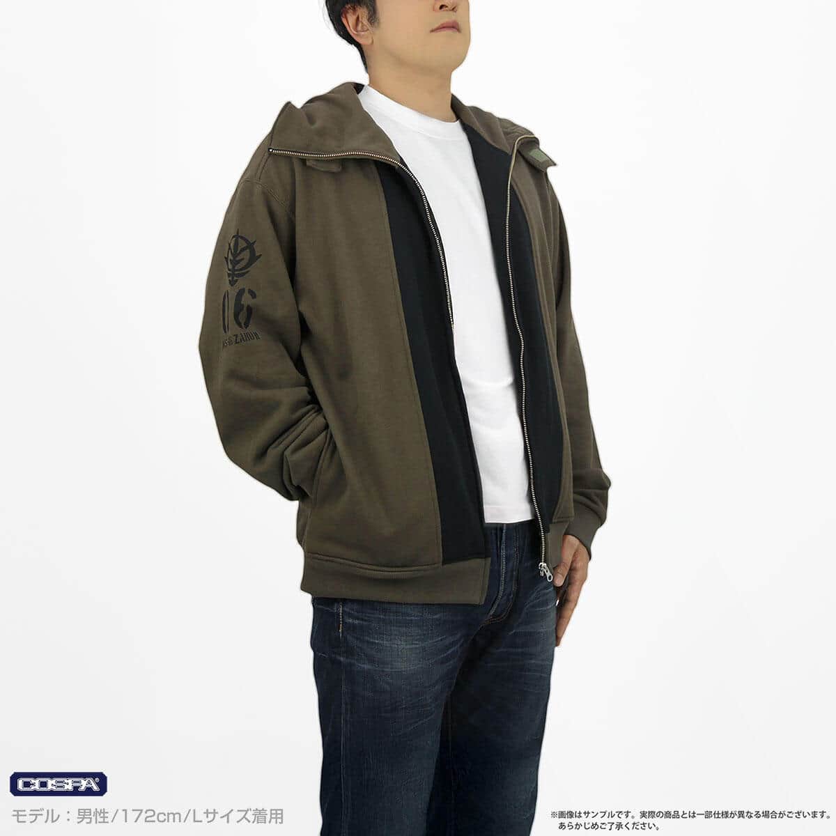 ガンダムの世界観を日常の中で楽しめる1着
