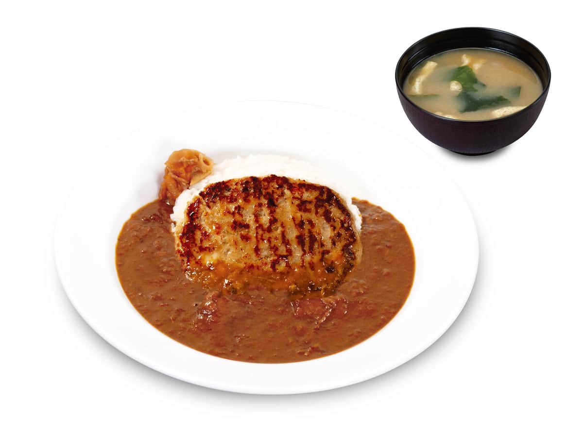 懐かしい味わいのカレーメニューがよみがえる
