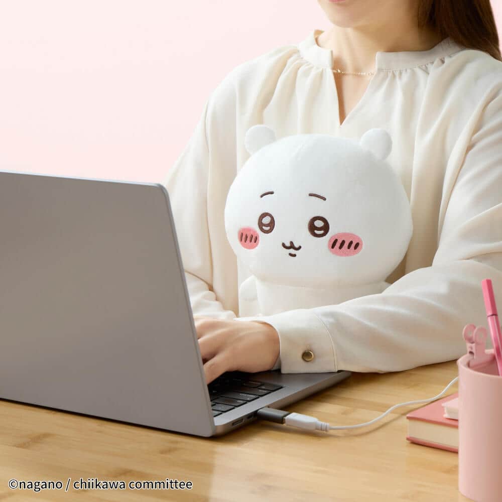 寒い季節も「ちいかわ」たちと温かく
