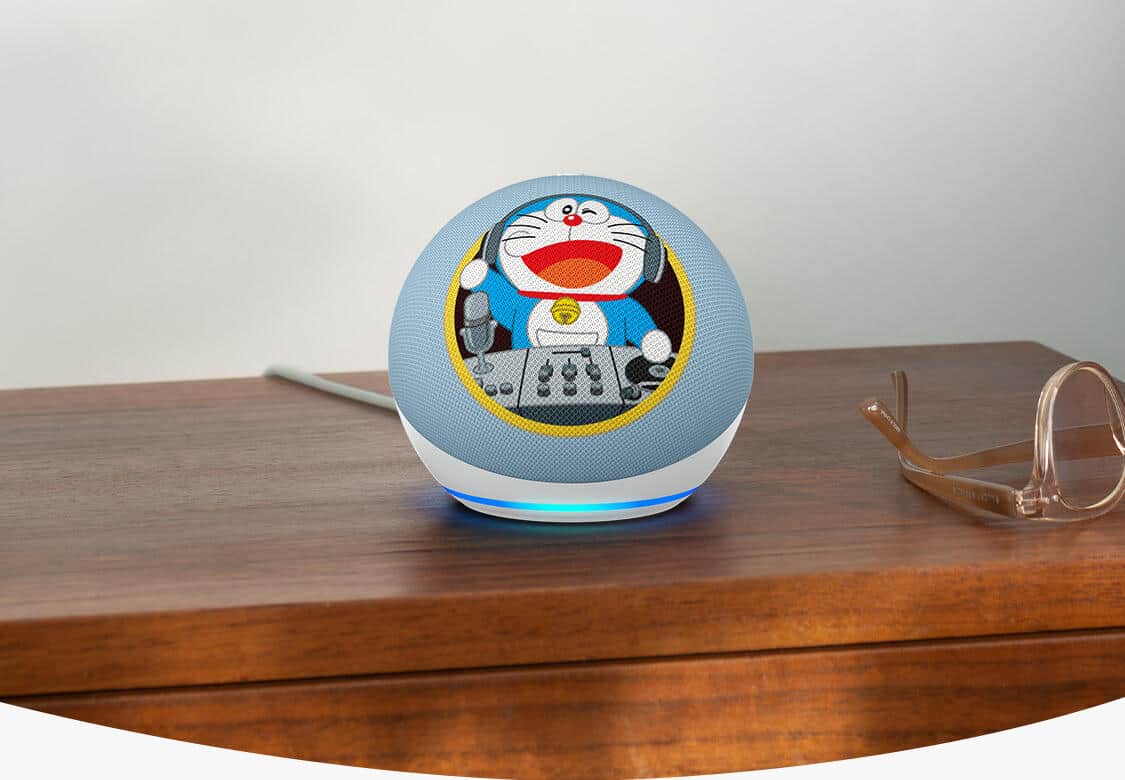 時刻の案内に加え、ドラえもんからひと言メッセージがもらえる
