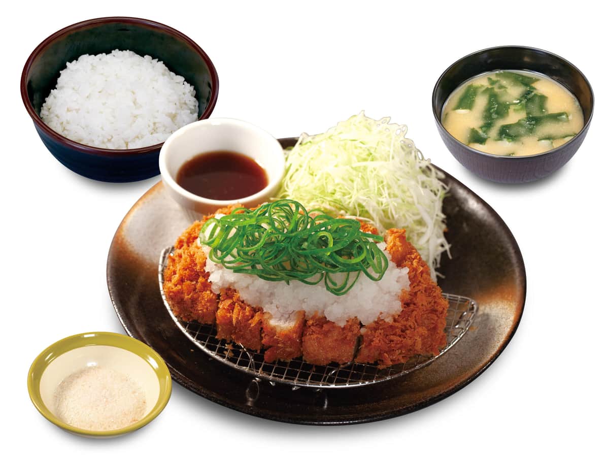 「松のや」25周年は「ロースかつ」の素材もボリュームもアップ