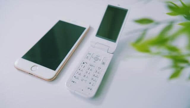 3g終了 ガラケー の運命は 高齢者もスマホ移行で 折り畳みケータイ の行く末 J Cast トレンド 全文表示