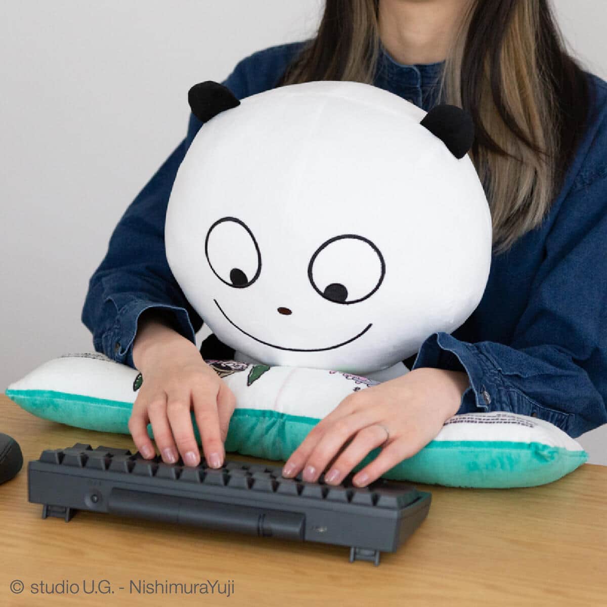 ごきげんぱんだ　ぬいぐるみ　こねずみ　Sサイズ　にしむらゆうじ クリエイター・にしむらゆうじとコラボ PCクッション「ごきげんぱんだ