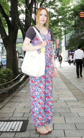 東京ファッション通信88　～花柄コンビネゾンは今年の注目アイテムだよ