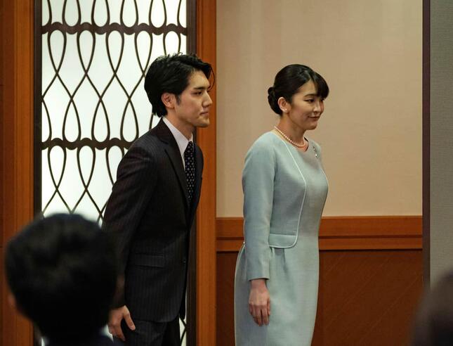2021年10月、眞子さんと圭さんの小室夫妻が結婚会見を開き注目を集めた（写真：代表撮影／AP／アフロ）
